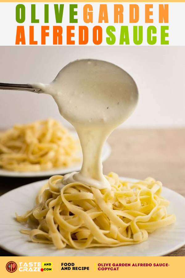 If you are a fan of #Olive #Garden #Alfredo #Sauce you are going to be saving some big money with this Copycat Olive Garden Alfredo Sauce Recipe. #OliveGarden #AlfredoSauce #AlfredoSauceRecipe #AlfredoRecipe #OliveGardenRecipe #OliveRecipe