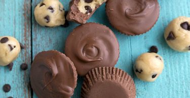 For a detailed Instruction for Healthy No Bake Cookies Dough Chocolate Cups recipes, please visit the link.
