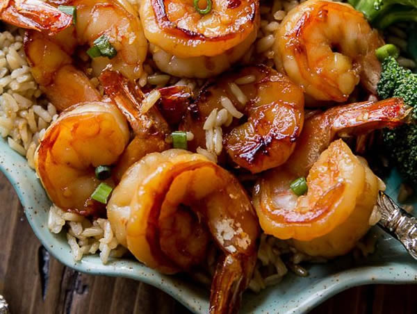 Most Popular Garlic Shrimp Recipe: Easy But Delicious